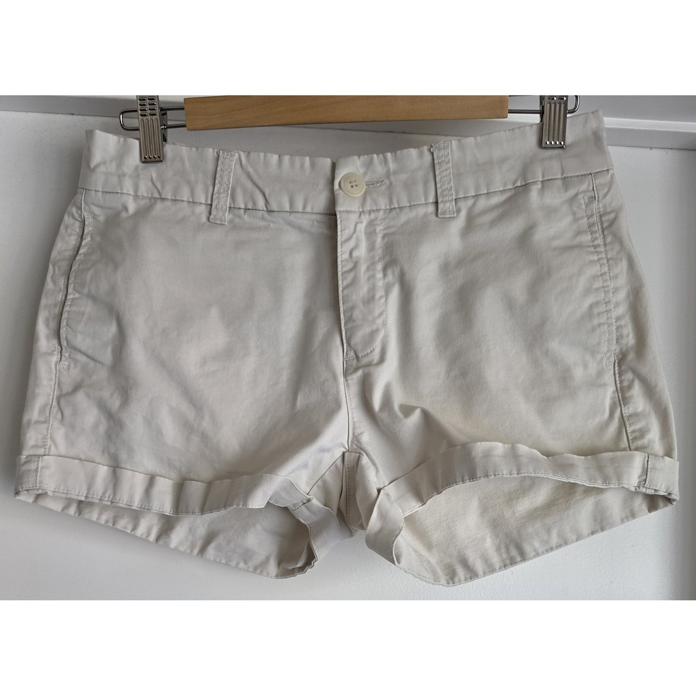 Khakis by Gap Women's Bermuda Shorts Size 4 Beige Cotton Chino Casual Bottoms